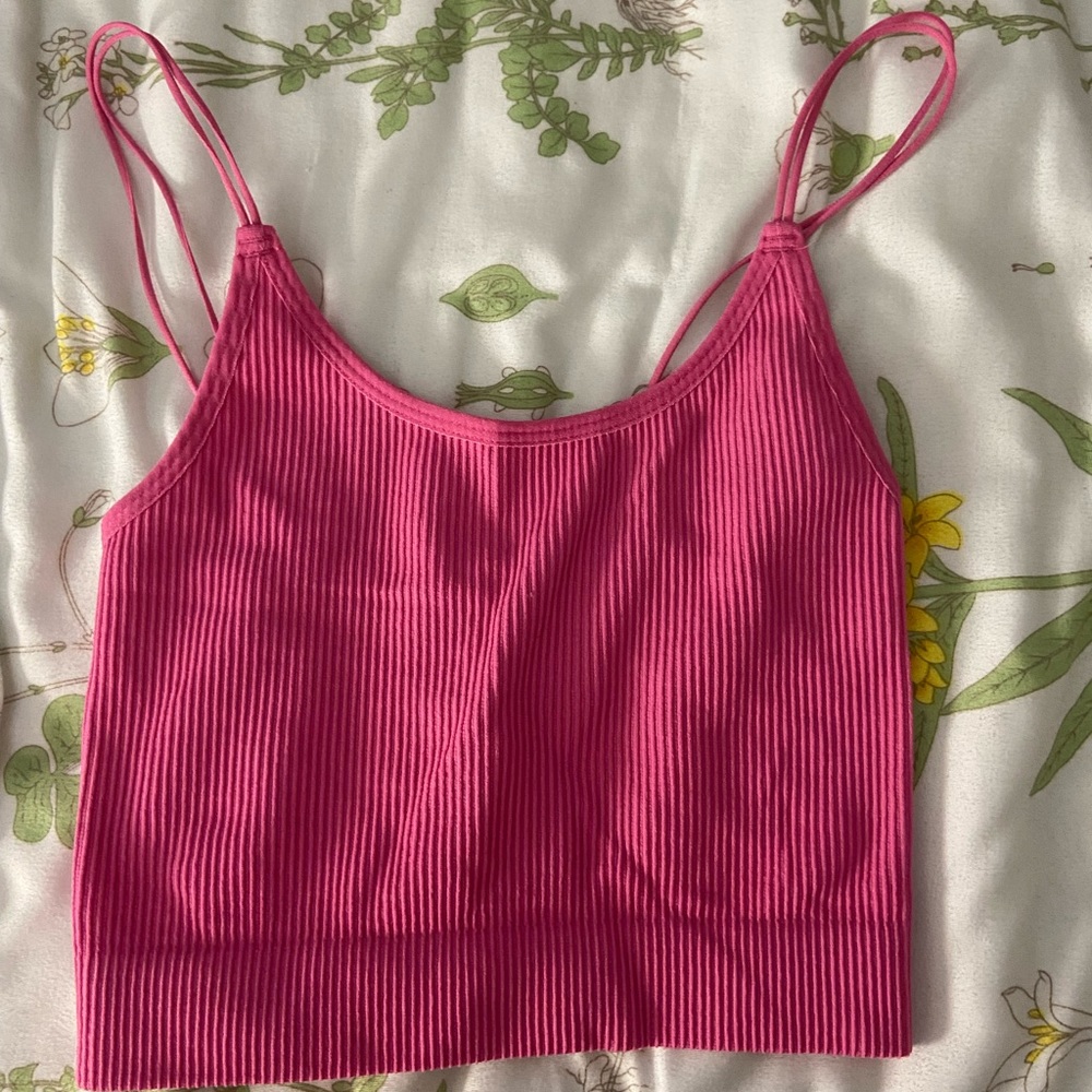 Aritzia cropped tank